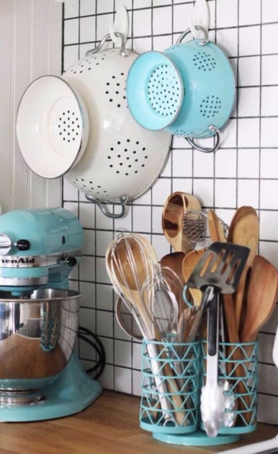 Great DIY Kitchen Utensil Storage & Organization Ideas - family holiday