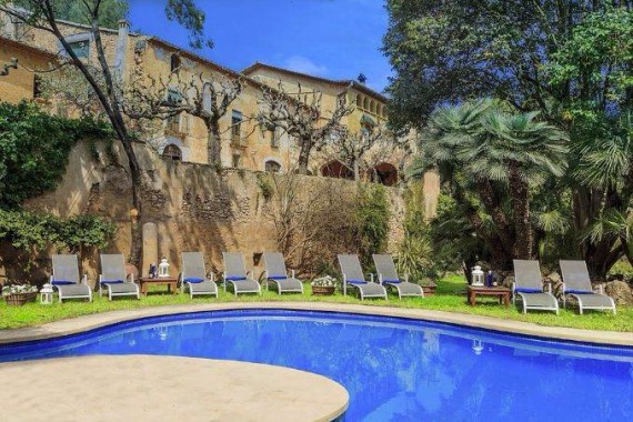 The stunning Spanish mansion Villa Catalina Barcelona (23)