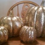 50-Glorious-DIY-Autumn-Halloween-Decoration-Ideas-In-Gold_37