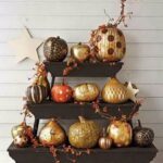 50-Glorious-DIY-Autumn-Halloween-Decoration-Ideas-In-Gold_46
