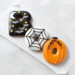 Creepy-Halloween-Ideas-50-Edible-Decorations-for-Halloween-Party-Table_01