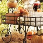 Cute And Cozy Rustic Fall And Halloween Décor Ideas (49)
