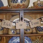 Cute And Cozy Rustic Fall And Halloween Décor Ideas (70)