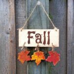 Cute And Cozy Rustic Fall And Halloween Décor Ideas (80)