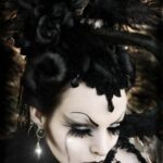 Halloween-Makeup-For-Women-–-60-Creepy-Makeup-Ideas-42
