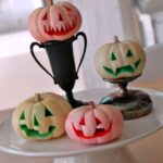 Halloween decorations with pumpkins (2)