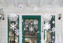 40 Cool DIY Decorating Ideas For Christmas Front Porch