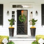 Cool-DIY-Decorating-Ideas-For-Christmas-Front-Porch_15