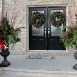 Cool-DIY-Decorating-Ideas-For-Christmas-Front-Porch_16