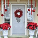 Cool-DIY-Decorating-Ideas-For-Christmas-Front-Porch_28