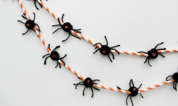 Halloween-Spider-Garland