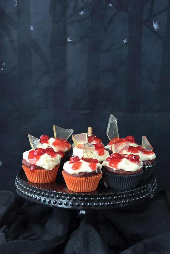 Mutilated-Zombie-Cupcakes-with-Edible-Glass-Shards