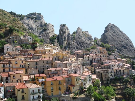 The most romantic small town in Italy Castelmezzano