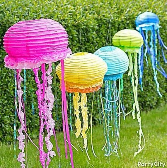 Recycle PAPER LANTERNS to Birthday decoration