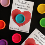 valentines-day-crafts-play-dough-