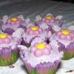 Affectionate Mother’s Day Cupcake Ideas_29-min