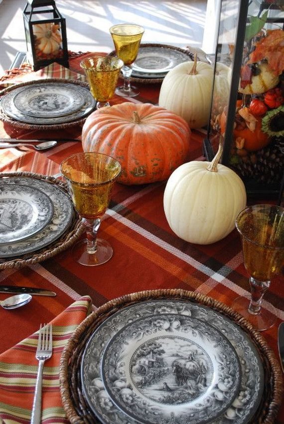60BeautifulFallTableSettingIdeas_51 family holiday