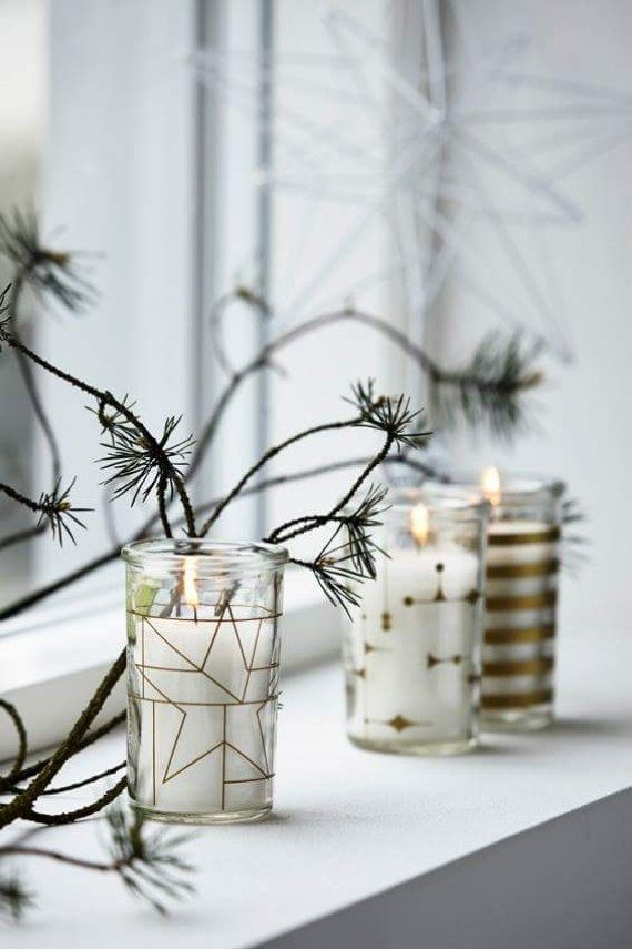 Glass Candle Decor Idea to Glow Any Christmas Corner (1)