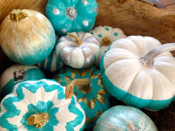 41 Ways to Decorate for Fall, Halloween and Thanksgiving  With Pumpkins