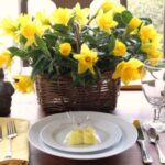 Tasteful-Decorating-Ideas-For-Your-Festive-Easter-Table-11-1