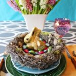 Tasteful-Decorating-Ideas-For-Your-Festive-Easter-Table-19-1