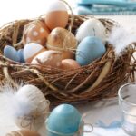 Tasteful-Decorating-Ideas-For-Your-Festive-Easter-Table-20-1