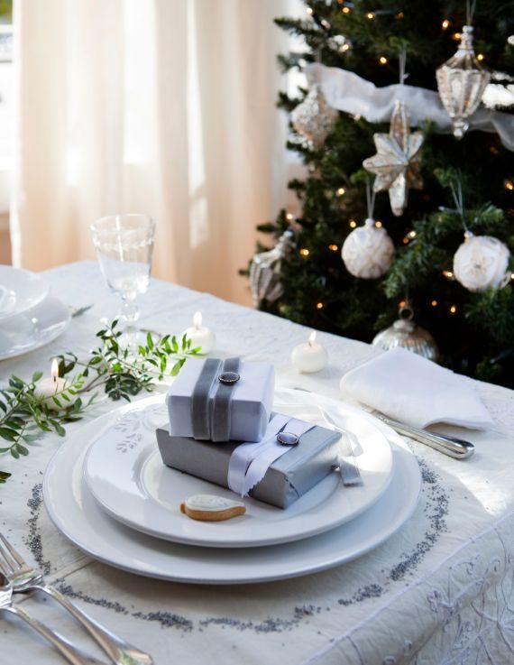 80 BEST CHRISTMAS TABLE IN THE WORLD 9