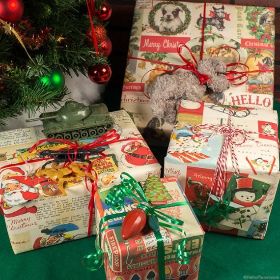 Gift Wrapping In Vintage Style For An Old Fashioned Christmas (1)