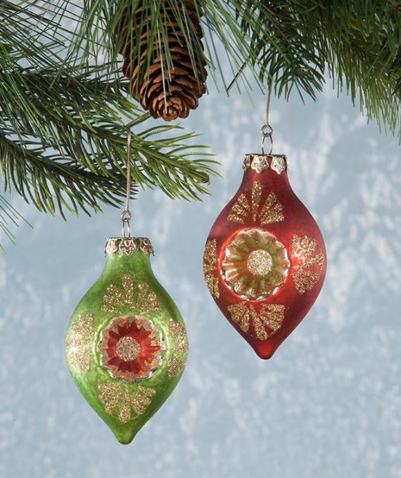 christmas-onion-indent-ornaments-vintage-style-christmas-decorations