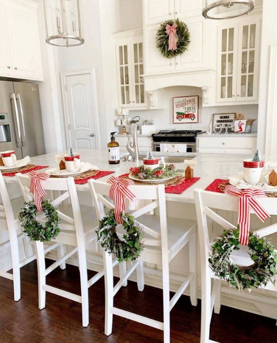 60 Our Favorite Christmas Kitchen Decorating Ideas
