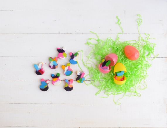 DIY Easter Bunny Crayons using crayon silicone (1)