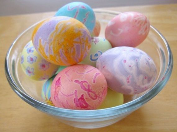 Melted-Crayon-Easter-Eggs (1)