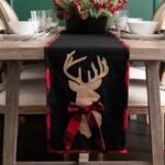 Gorgeous Christmas Decoration Ideas Using Cute Deer