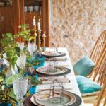 Best Christmas Table Runners for the Holidays 3