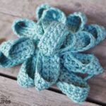 crochet-gift-bow-stack (1)