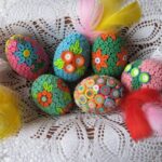 Easter-decoration-with-eggs-covered-with-folded-paper-patterns-1